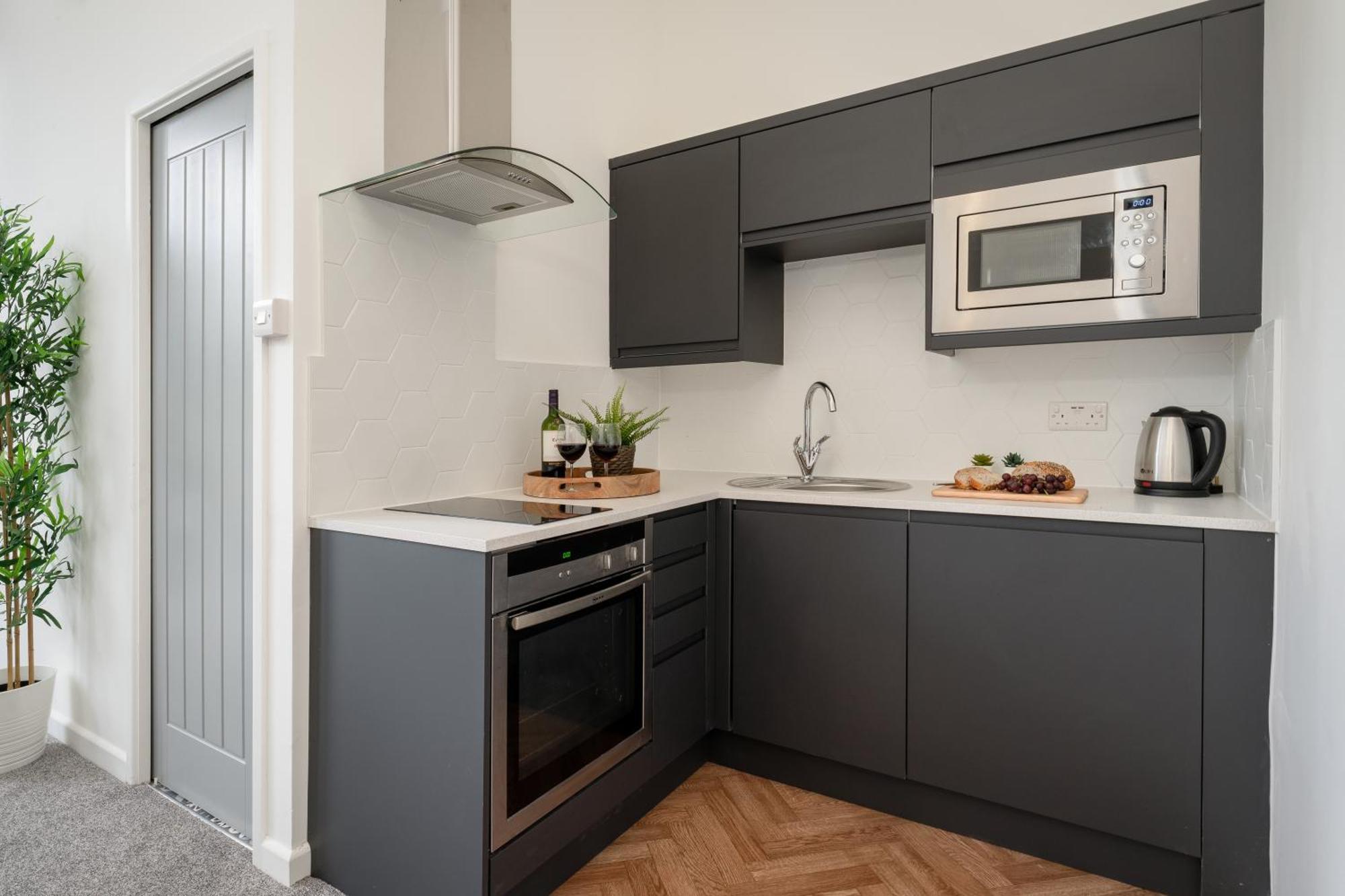 Near Beach, Torquay Heights Modern Apartments, Pet Friendly Стая снимка
